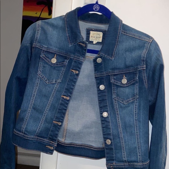 Jean jacket - Picture 2 of 4